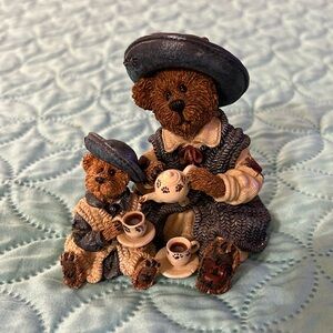 Boyd’s Bearstones figurine special 2000 F.o.B. Edition